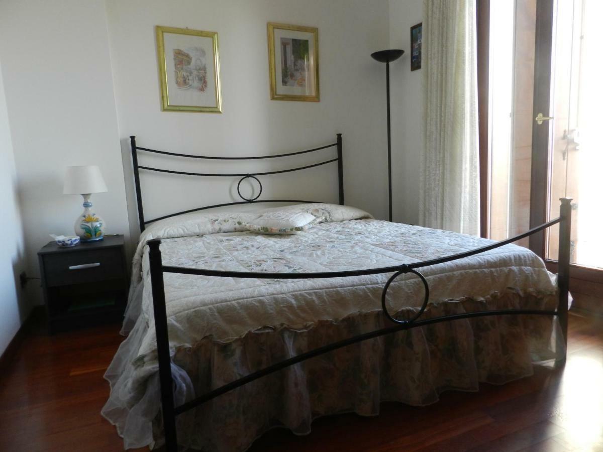 B&B Venezia Le Tre Rose Mestre Extérieur photo